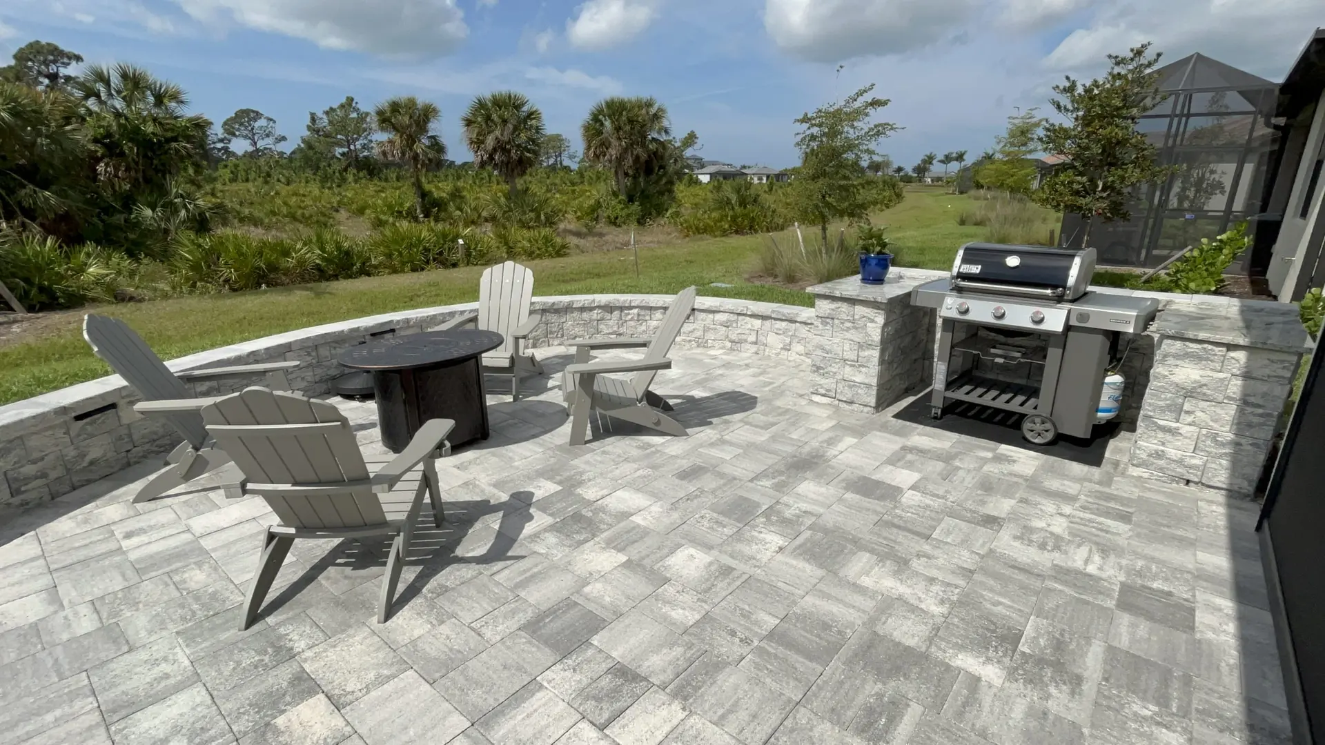 Paver patio and retaining wall in Venice, FL